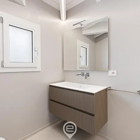 Ginevra 6 Apartamento *